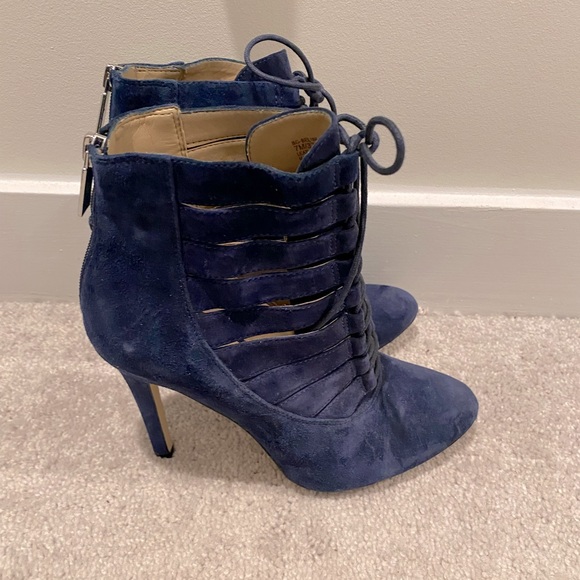 BCBGeneration Bellini Ankle Bootie - Picture 3 of 6
